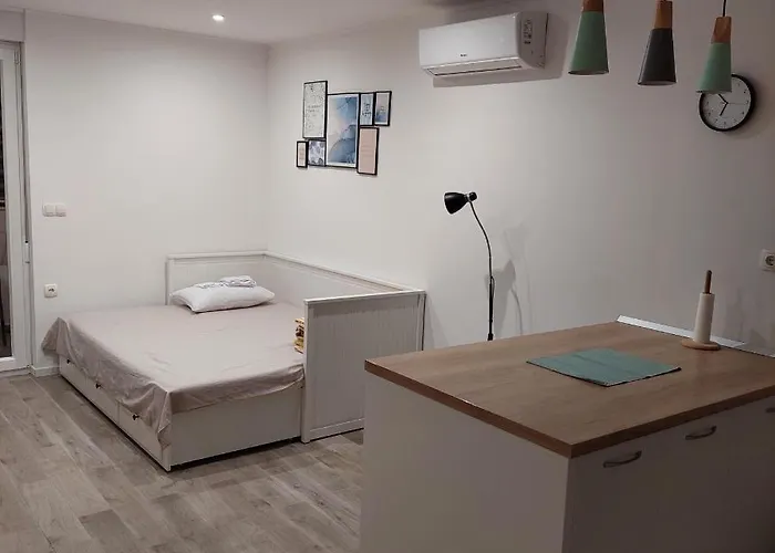 And Modern Emili 아파트 *