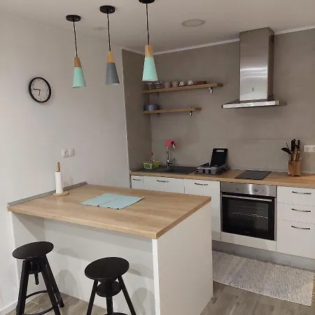 Apartman And Modern Emili