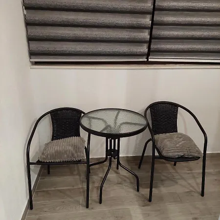 And Modern Emili *